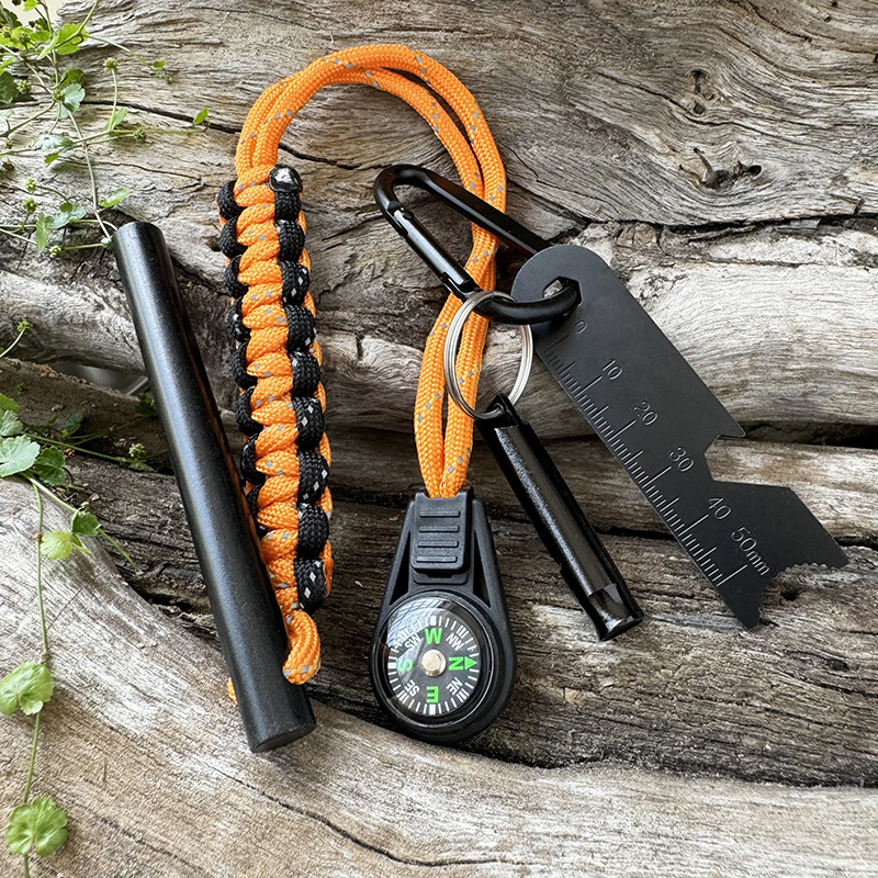 Bear Grylls Survival Fire Star - огляд і ціна Ferro Rod Striker